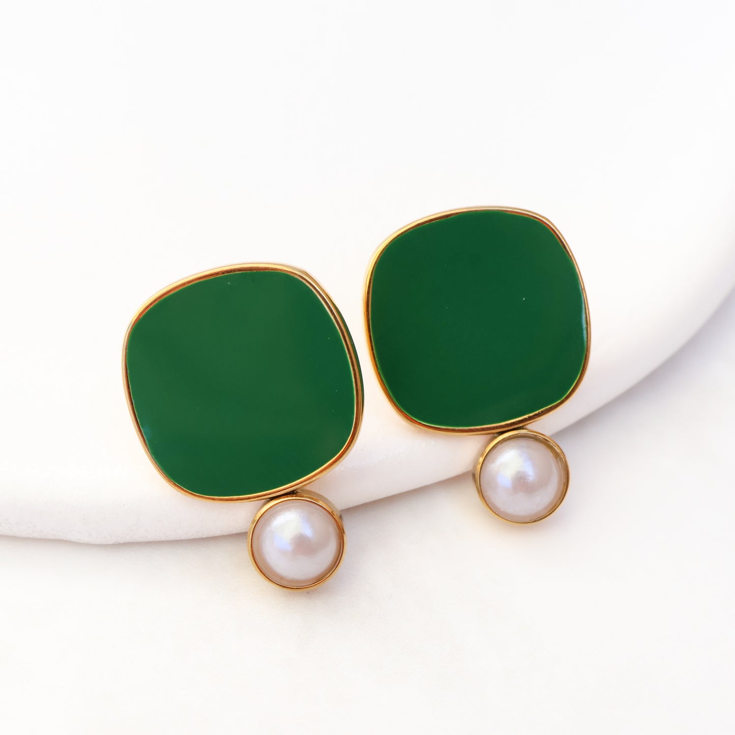 Viva Pearl Stud Earrings - Forest Green