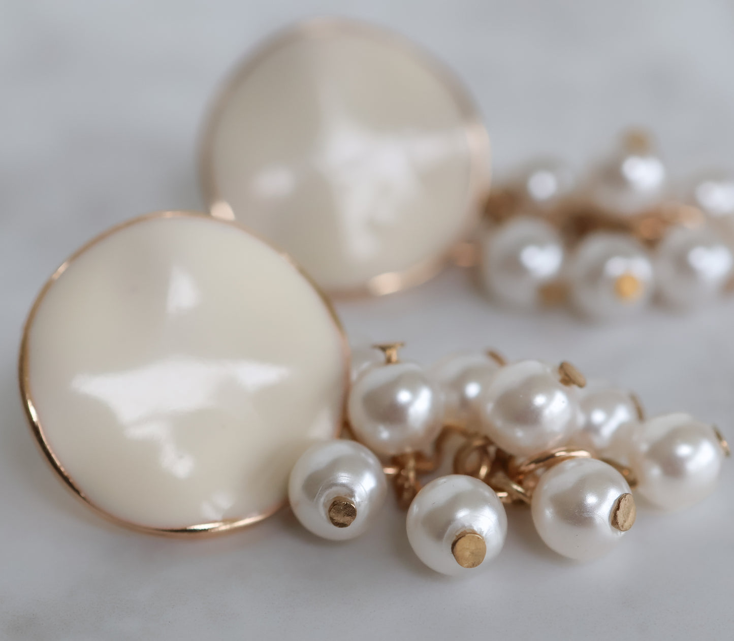 Viva Pearl Drop Earrings - Ivory