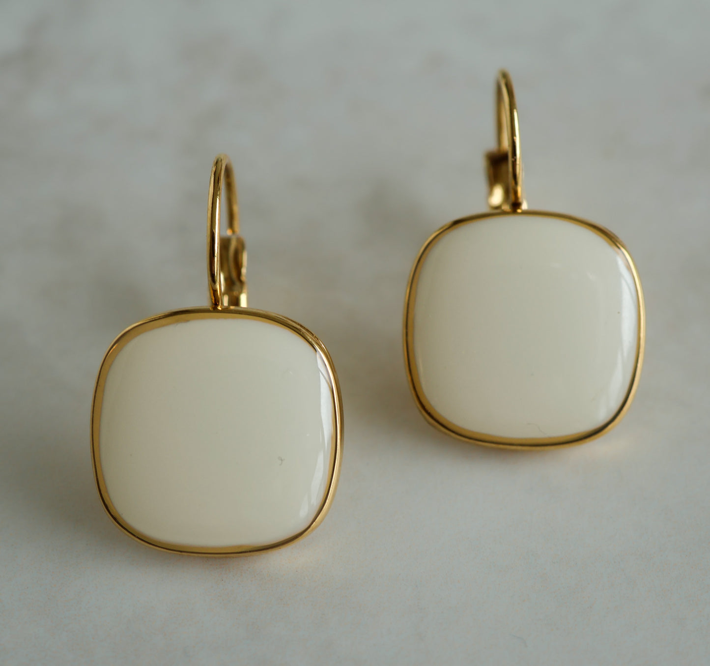 Viva Drop Earrings – Moon White
