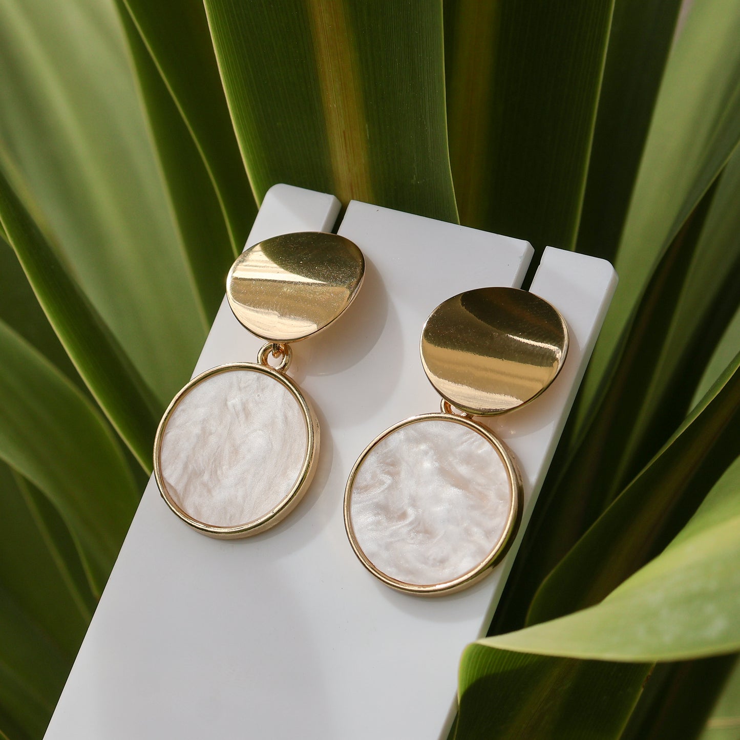 Oyster Glow Gold Statement Earrings