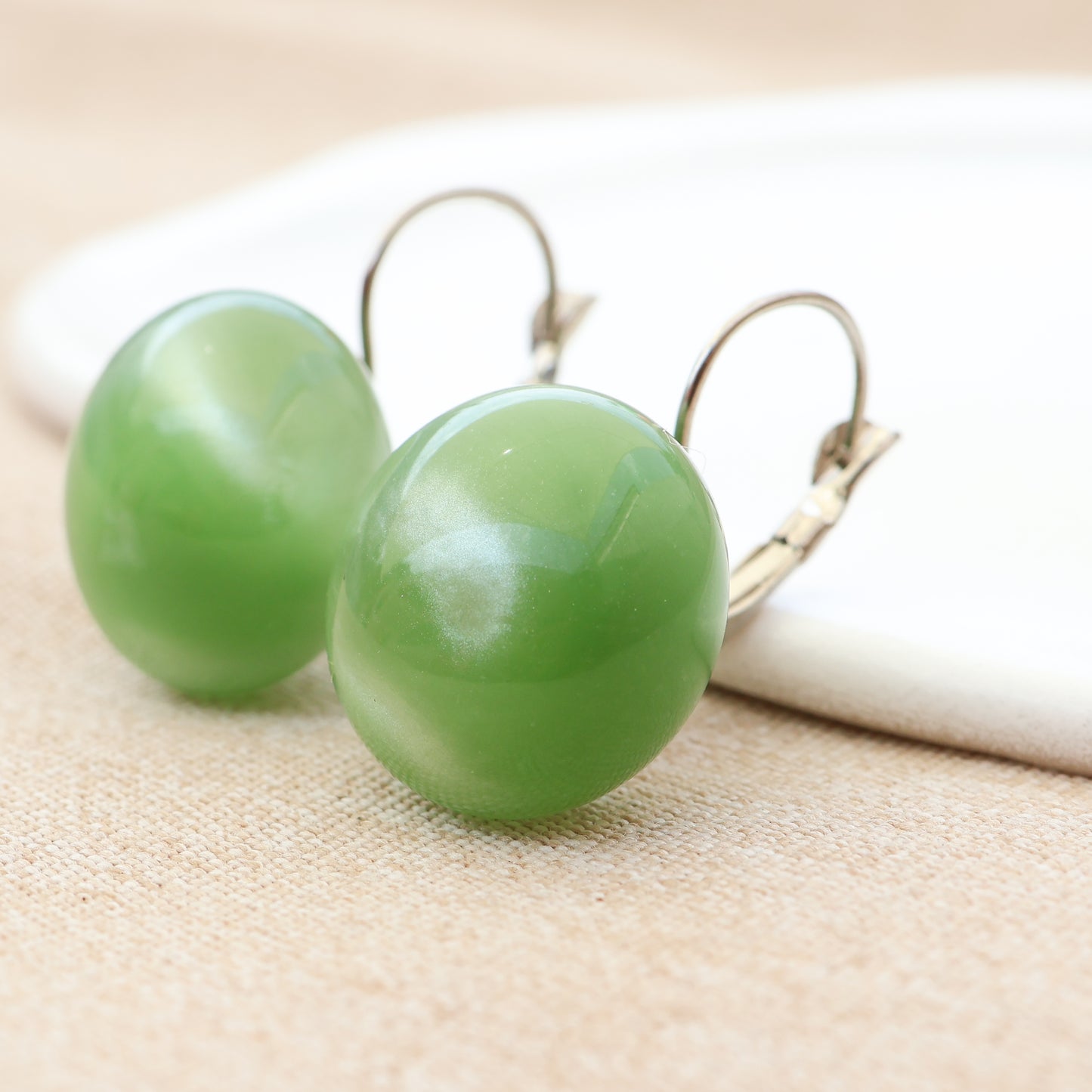 Lustre Orbs - Pistachio Breeze