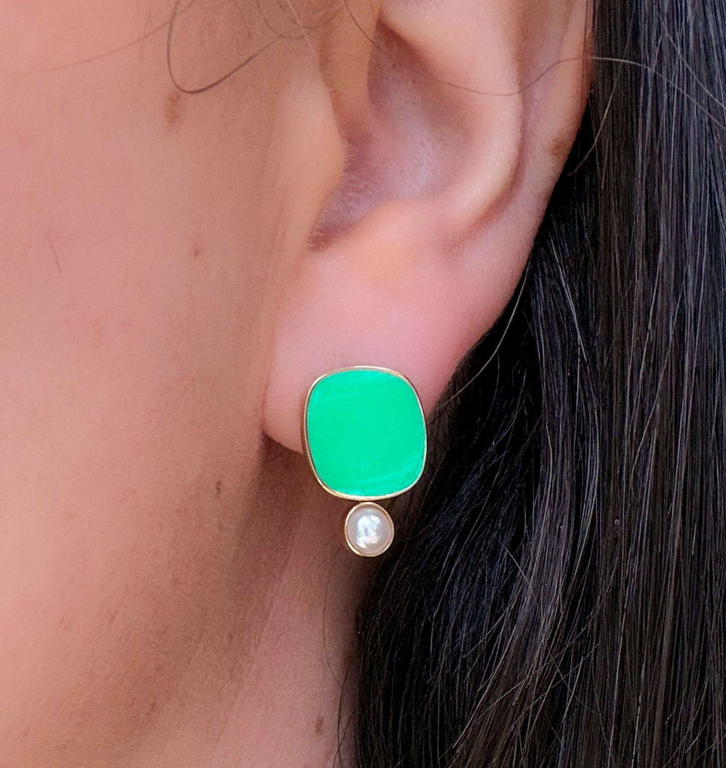 Viva Colour Pearl Earrings - Aqua Pop