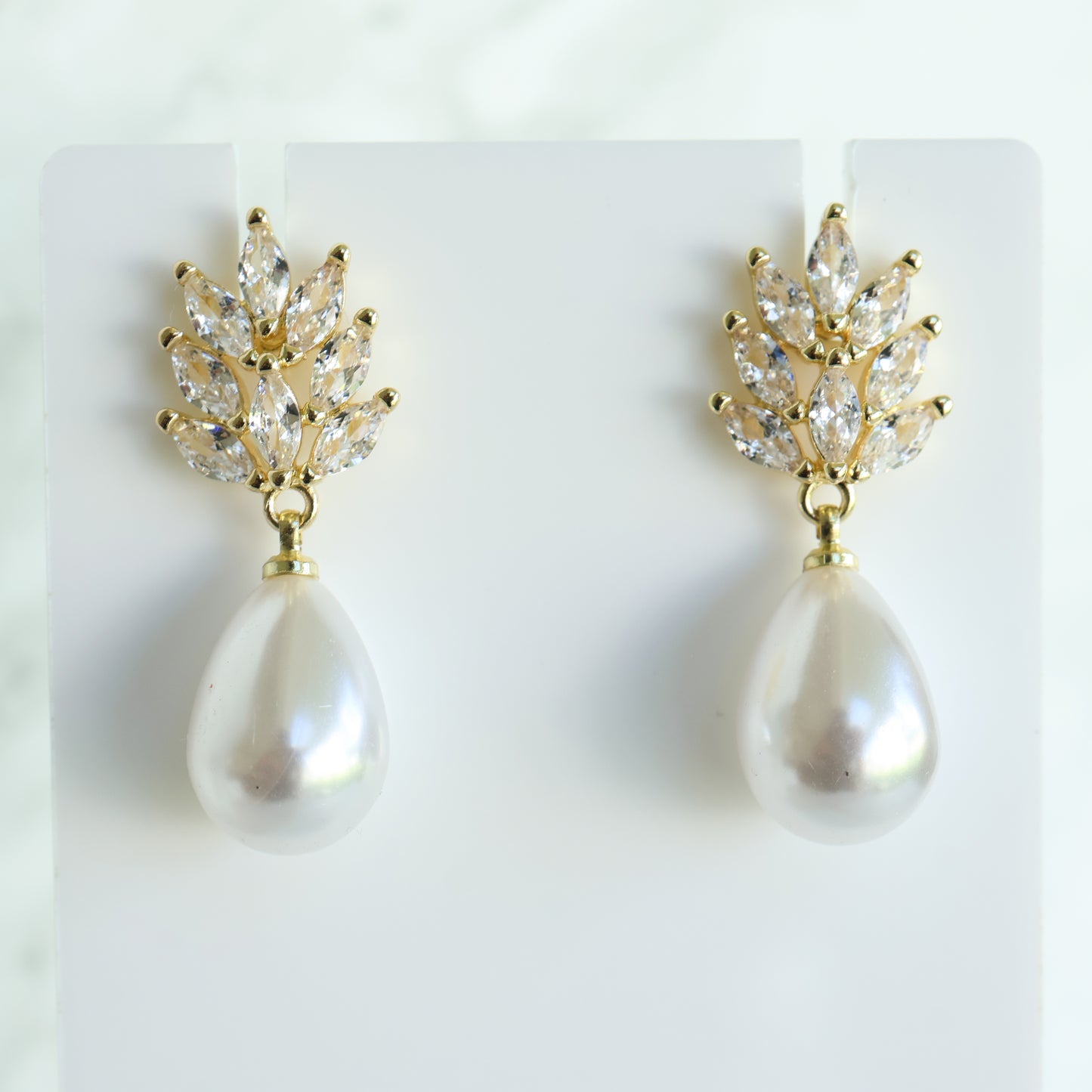 Fiore Pearl Drop Earrings – Gold