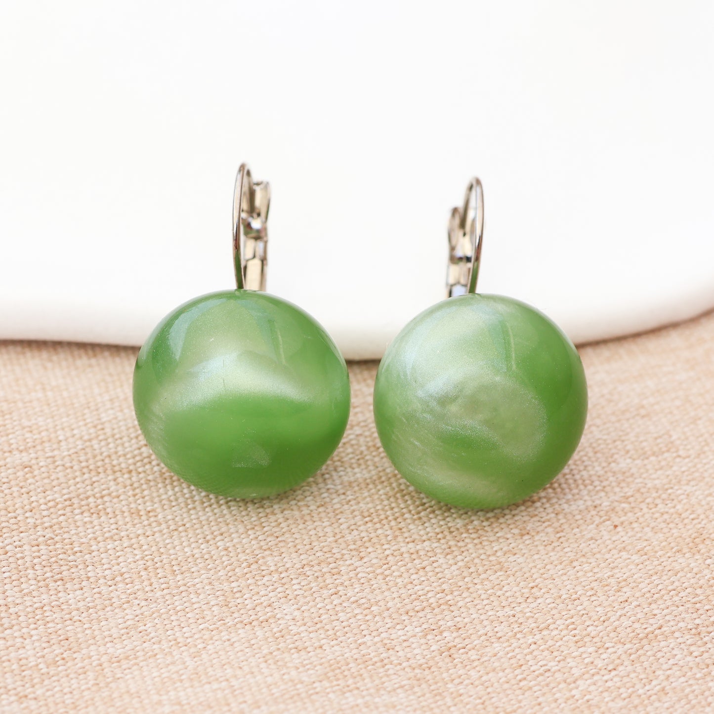 Lustre Orbs - Pistachio Breeze