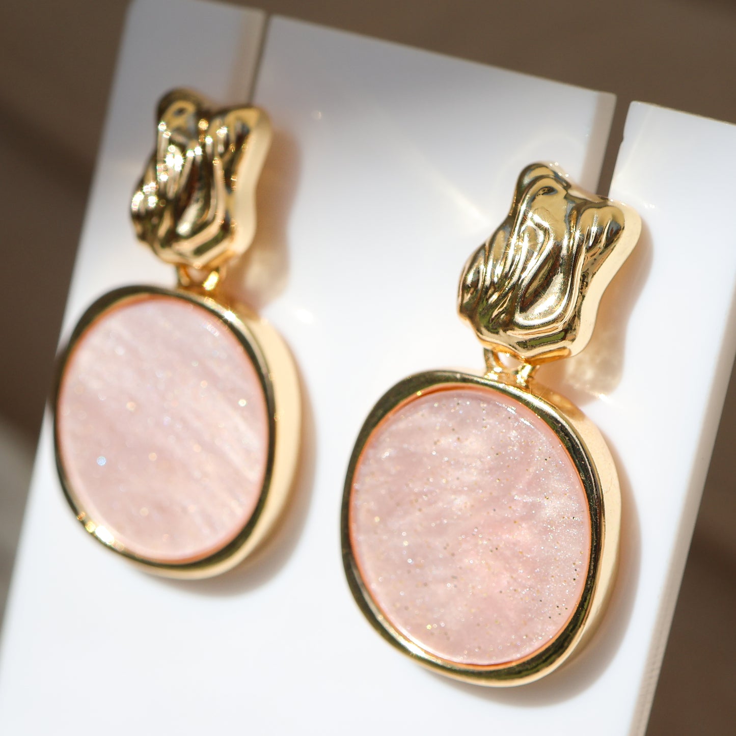 Conchiglia Glow – Pink Sand - Gold