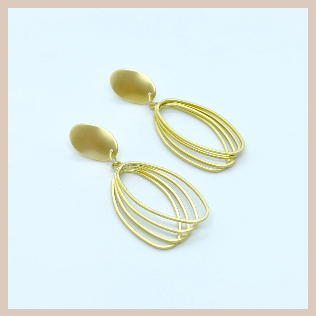 Matte Gold Oval Hoop Earrings