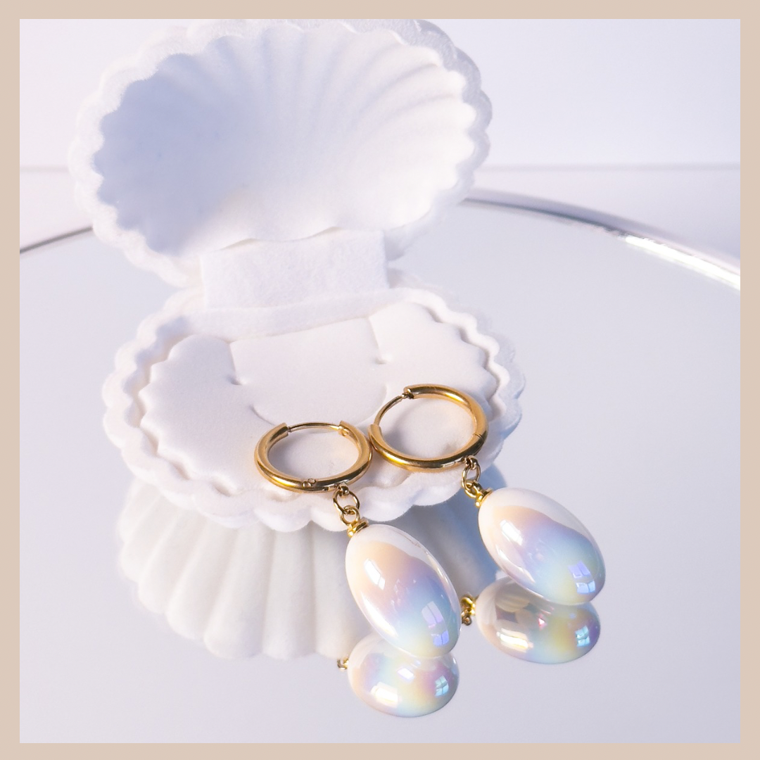 Pearlescent Oval Drops - White