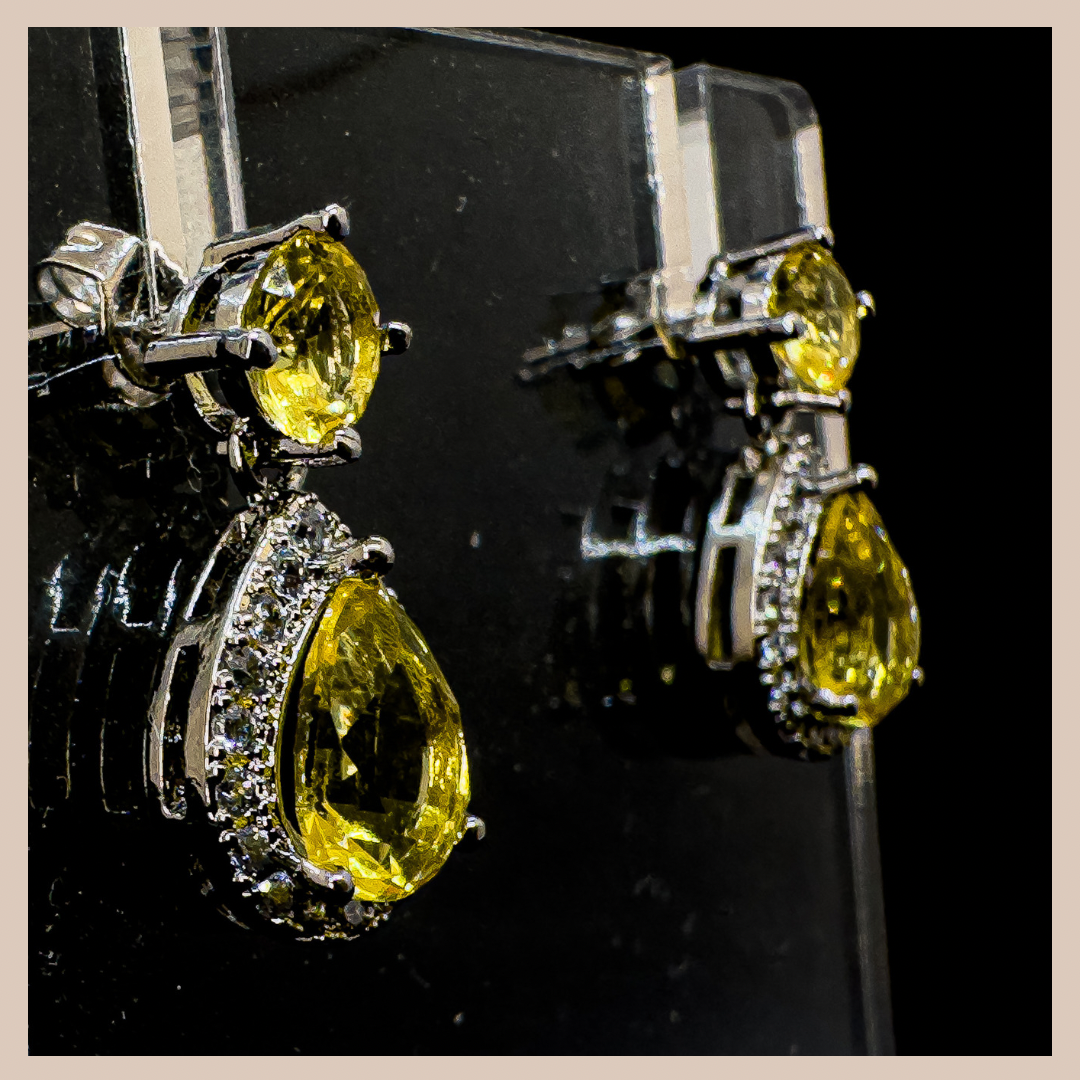 Mini Elegant Classic Rhinestone & Diamanté Water Drops - Yellow Topaz