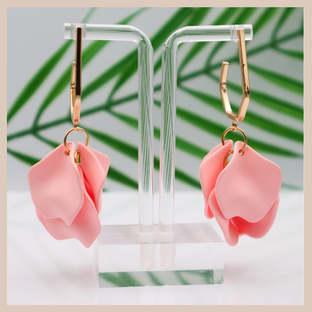 Acrylic Petal Short Drop Earrings - Baby Pink