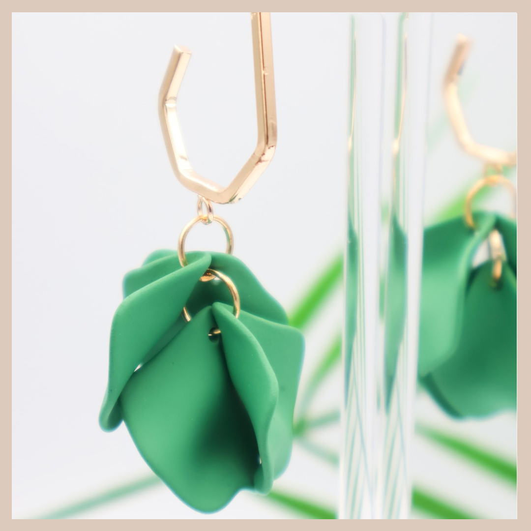 Acrylic Petal Short Drop Earrings - Bottle Green