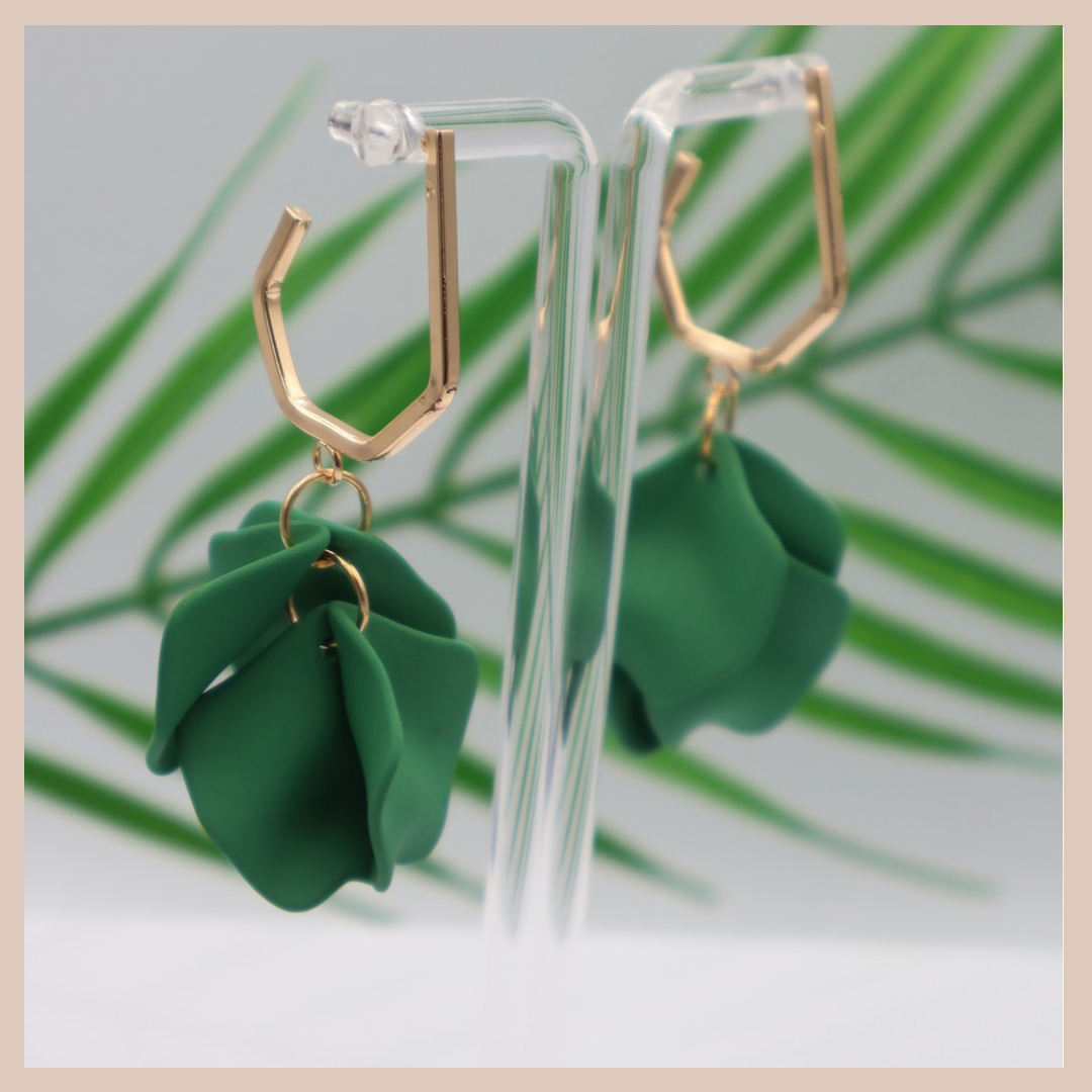 Acrylic Petal Short Drop Earrings - Bottle Green