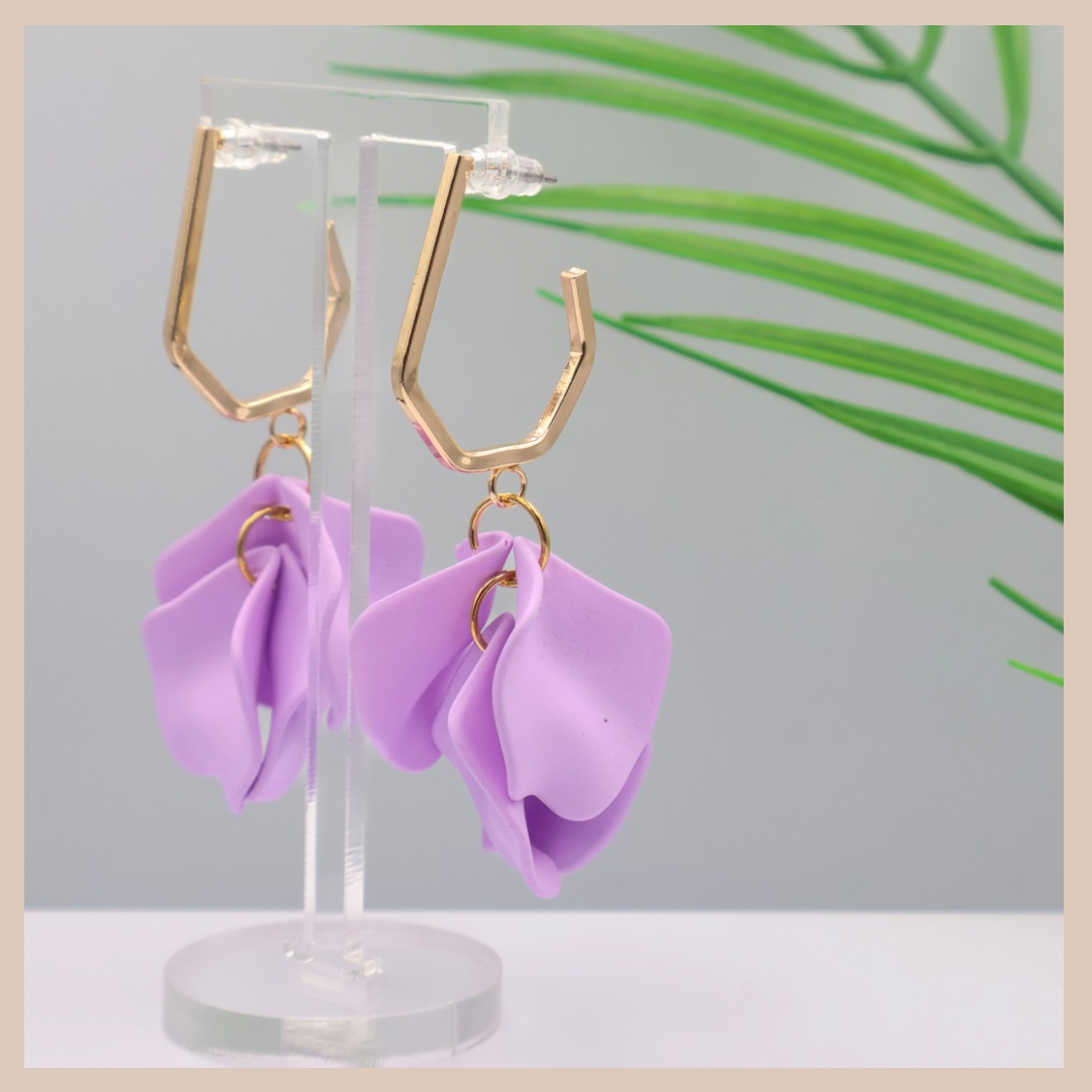 Acrylic Petal Short Drop Earrings - Lilac