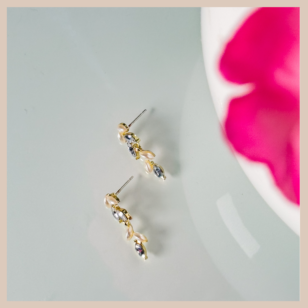 Small Cascading Pearl & Rhinestone Drop Earrings