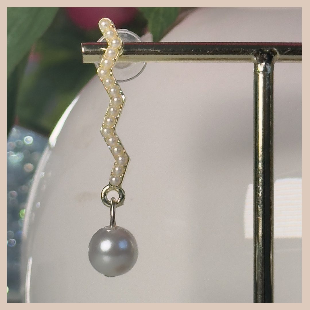 Zig Zag Pearl Drop Earrings