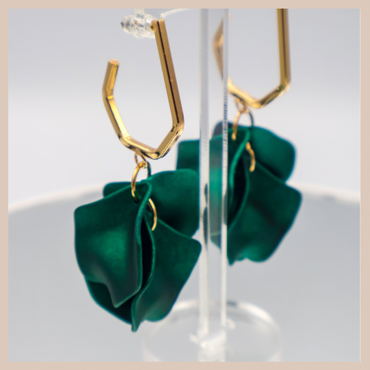 Acrylic Petal Short Drop Earrings - Emerald Shimmer