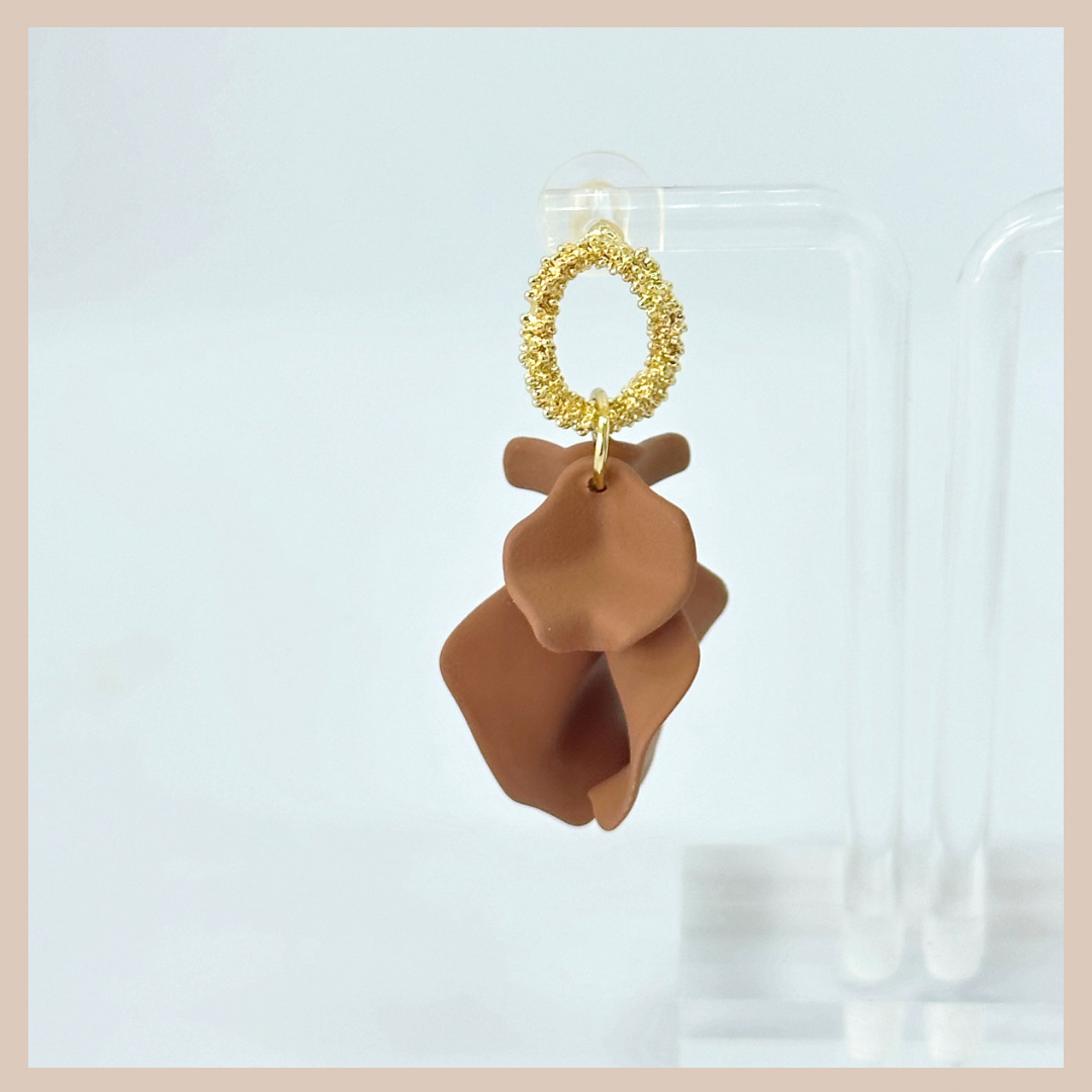 Acrylic Petal Small Cluster Drop Earrings - Caffe Matte & Gold