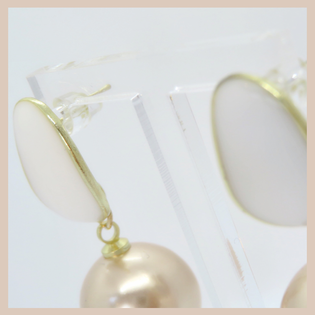 Pearl Drop Small Earrings - Champagne & White