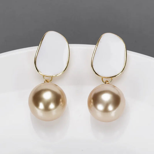 Pearl Drop Small Earrings - Champagne & White