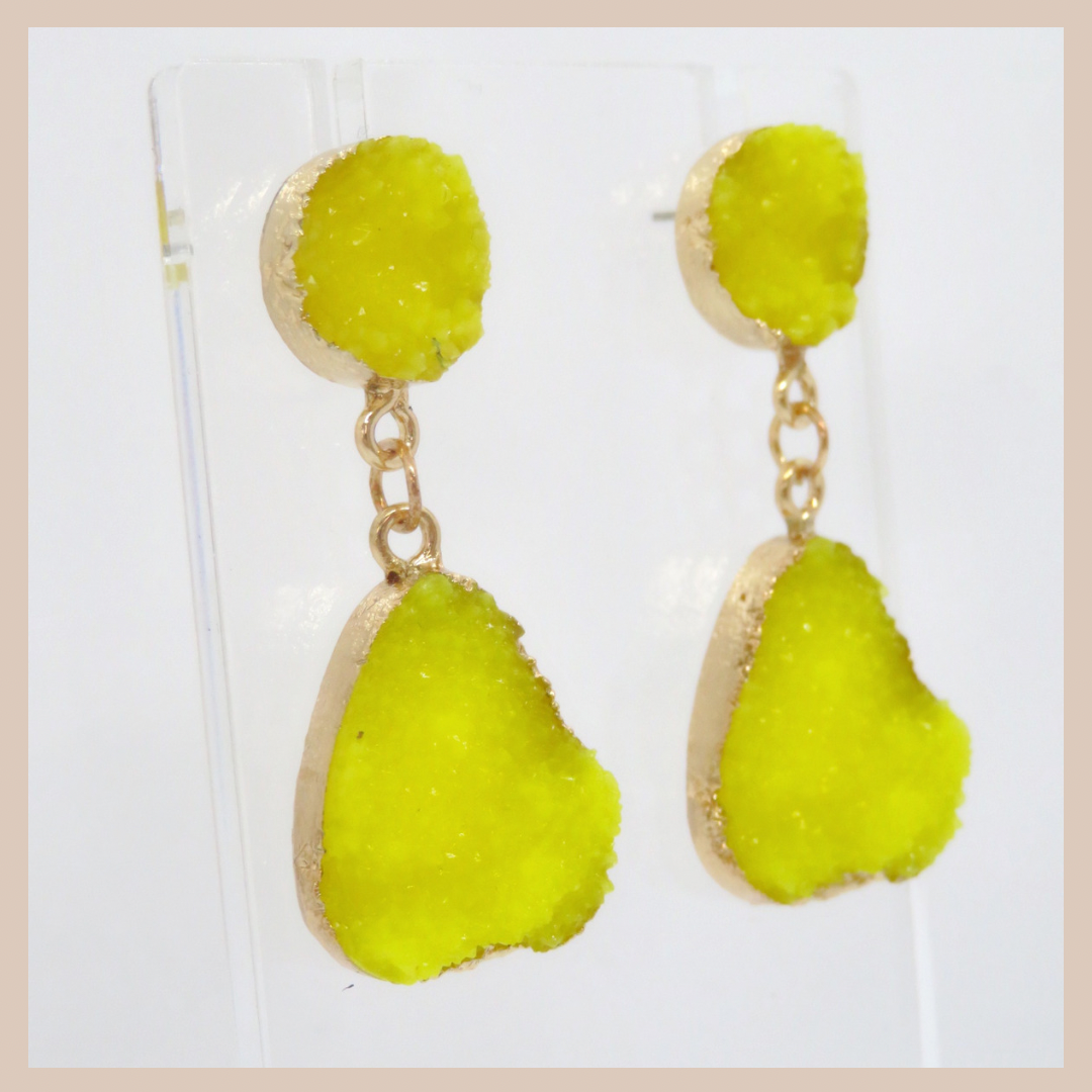 Natural Stone Effect Water Drop Small Earrings - Citrine Yellow